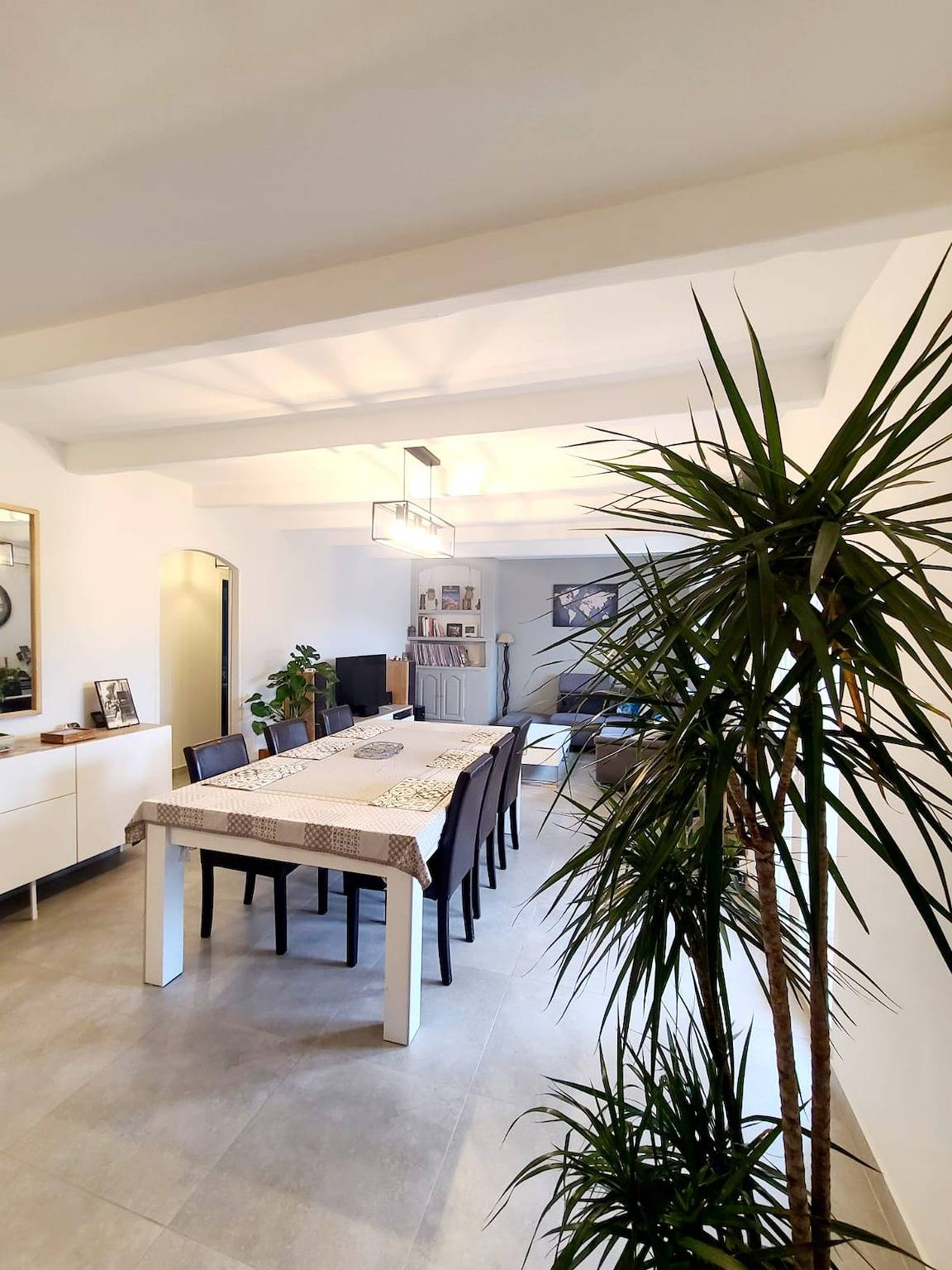 Charming Family Home with Pool – L’Isle-sur-la-Sorgue in L'Isle-sur-la-Sorgue, Vaucluse