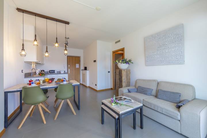Ganze Wohnung, Residence degli Oleandri 2A in Argegno, Gemeinde Argegno