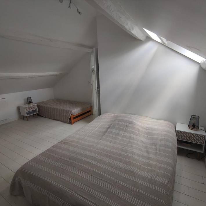 Location de vacances pour 15 personnes, avec piscine et jardin ainsi que vue et terrasse, animaux acceptés à Chaumard - 3