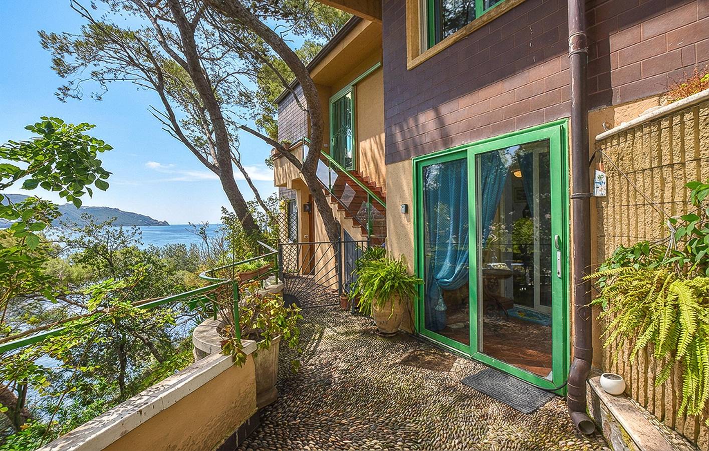 Acogedor apartamento de 90 m² con vistas al mar, wifi, aparcamiento y acceso a la playa in Mazzarò, Taormina