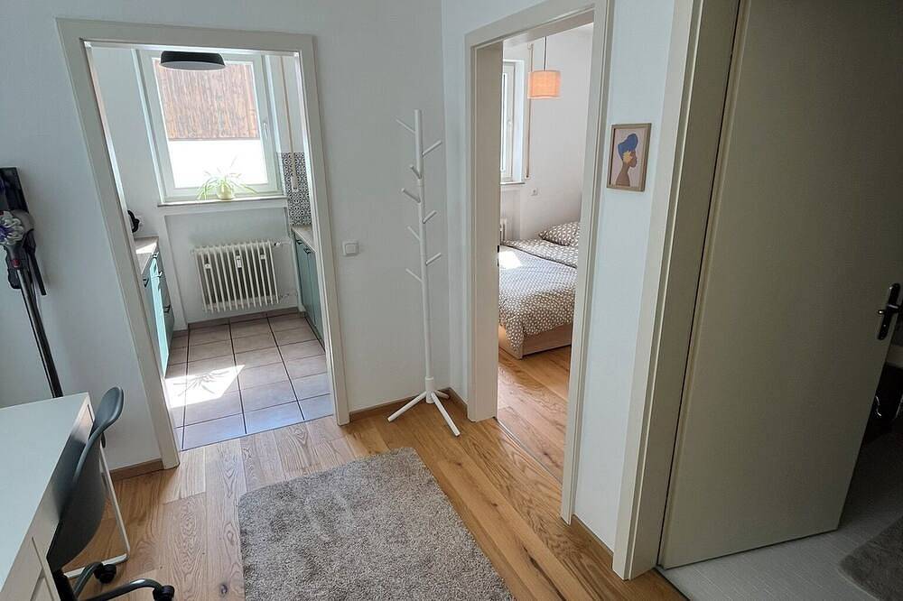Ganze Wohnung, Idyllische Wohnung mit Bergblick nahe Simssee & Chiemsee in Stephanskirchen, Landkreis Rosenheim