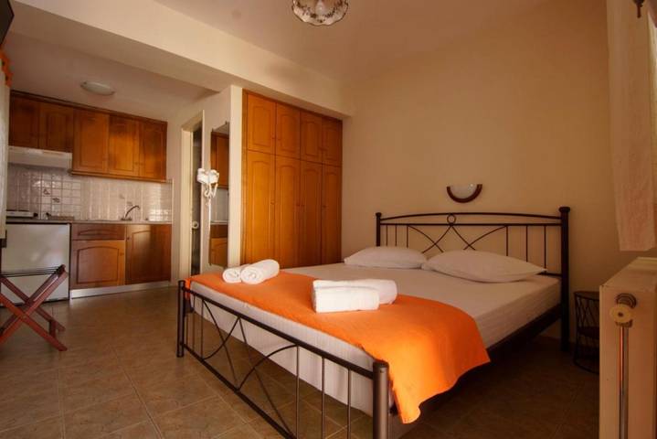 Maison d’hôte pour 2 personnes, avec balcon dans Skyros - 4