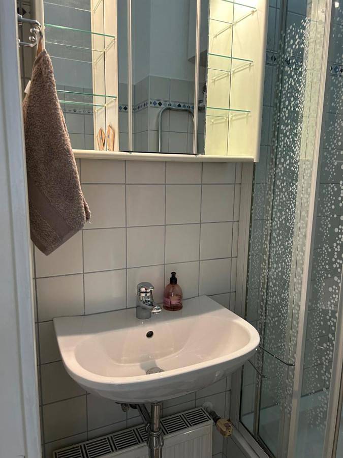 Ganze Wohnung, One-Bedroom Apartment in Wieden (Wien Bundesland), Wien