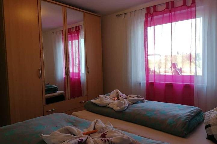 Bungalow für 2 Personen, mit Pool und Garten im Allgäu - 2