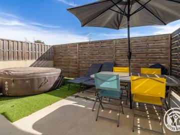 Gîte pour 2 personnes, avec terrasse et jacuzzi dans les Pays de la Loire