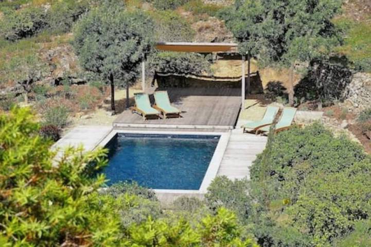 Gîte pour 2 personnes, avec piscine à Saint-Pierre-des-Champs