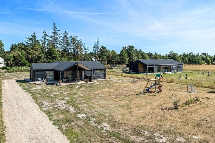 Ferienhaus für 8 Personen, mit Sauna, mit Haustier in Bratten