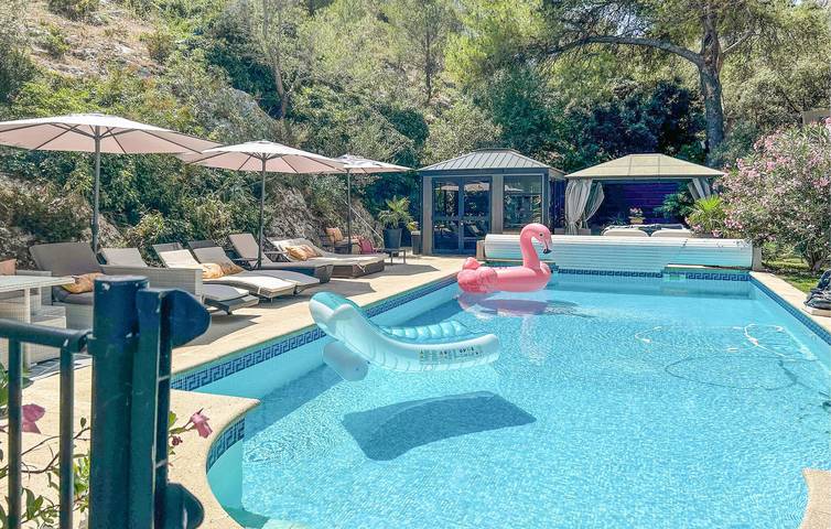 Casa de vacaciones para 8 personas, con piscina y jardín - 1