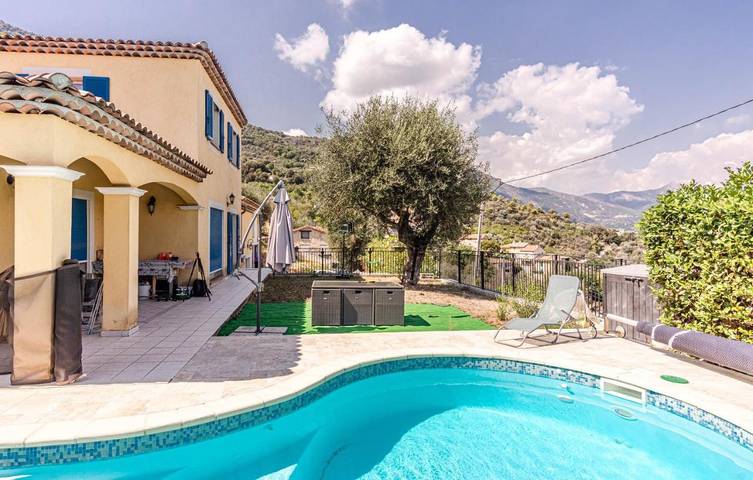 Maison de vacances pour 10 personnes, avec terrasse ainsi que piscine et vue, animaux acceptés - 1