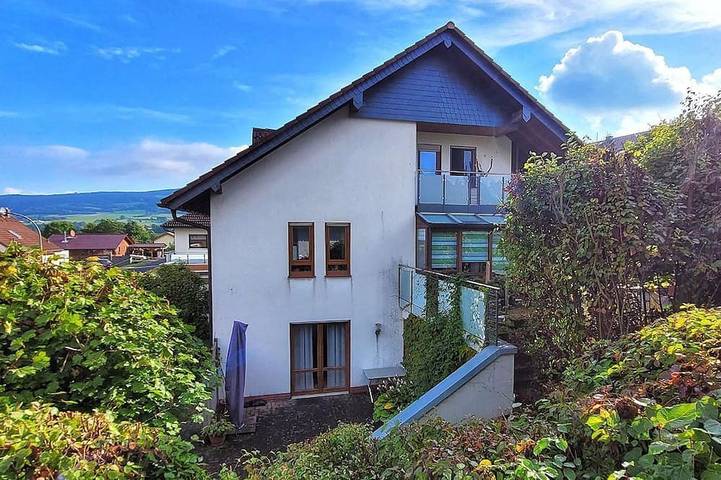 Ferienwohnung für 3 Personen, mit Terrasse und Garten