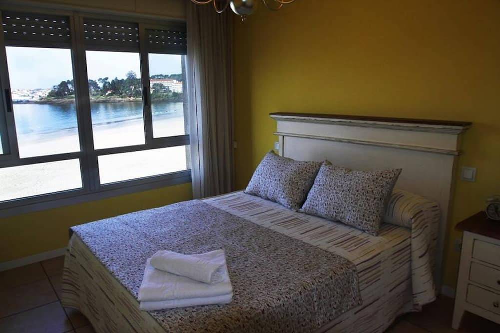 Ganze Wohnung, Disconnectsengalicia Paseo Silgar, 4 bedrooms in Sanxenxo, Rías Baixas