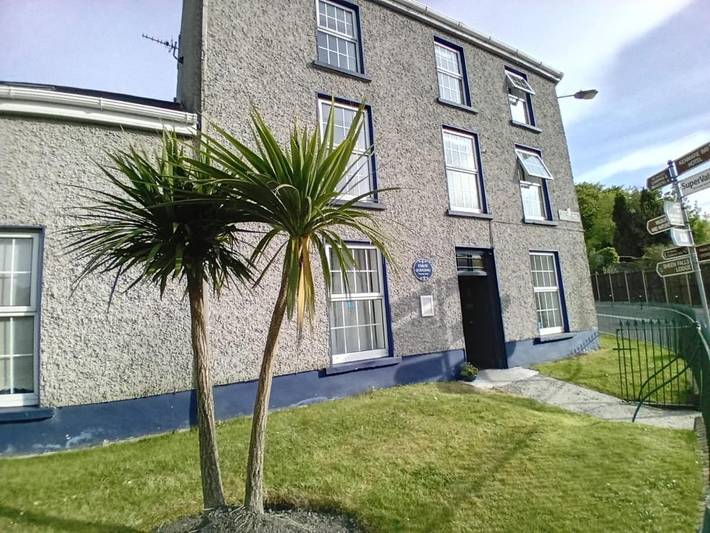 Cottage for 2 people, with garden and terrace in Kenmare