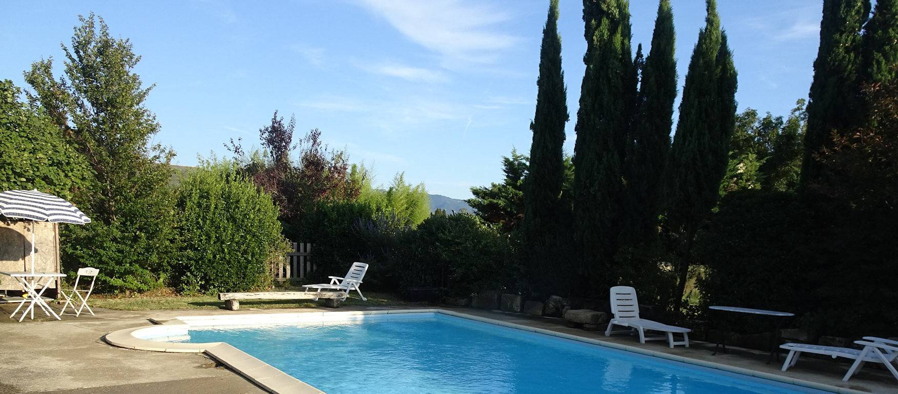Maison familiale avec piscine et jardin (15 couchages) in Montélier, Région de Valence