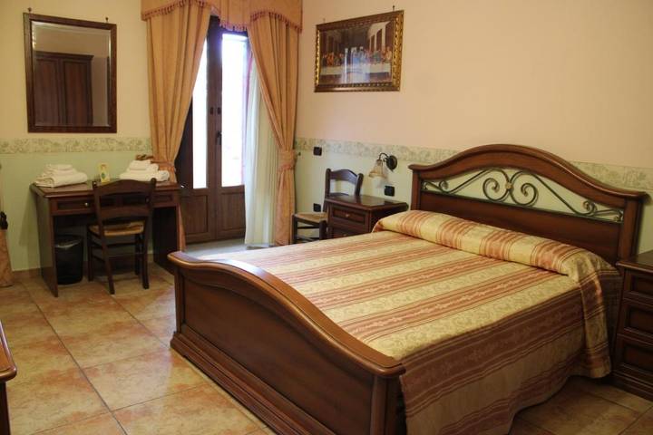 Location de vacances pour 3 personnes, avec balcon ainsi que jardin et vue, animaux acceptés à Pietrelcina - 3