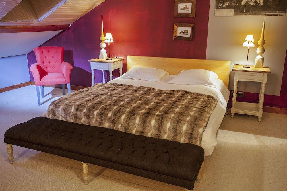 Entire apartment, Apartment-Ensuite-L'appart du château des G in Lans-en-Vercors, Parc naturel régional du Vercors