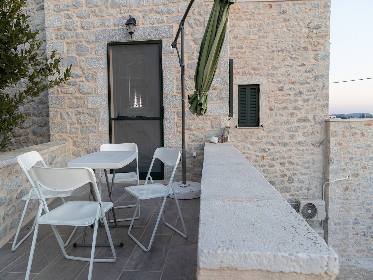 Entire apartment, Apartment in Agia Varvara near the Beach in Messenian Gulf