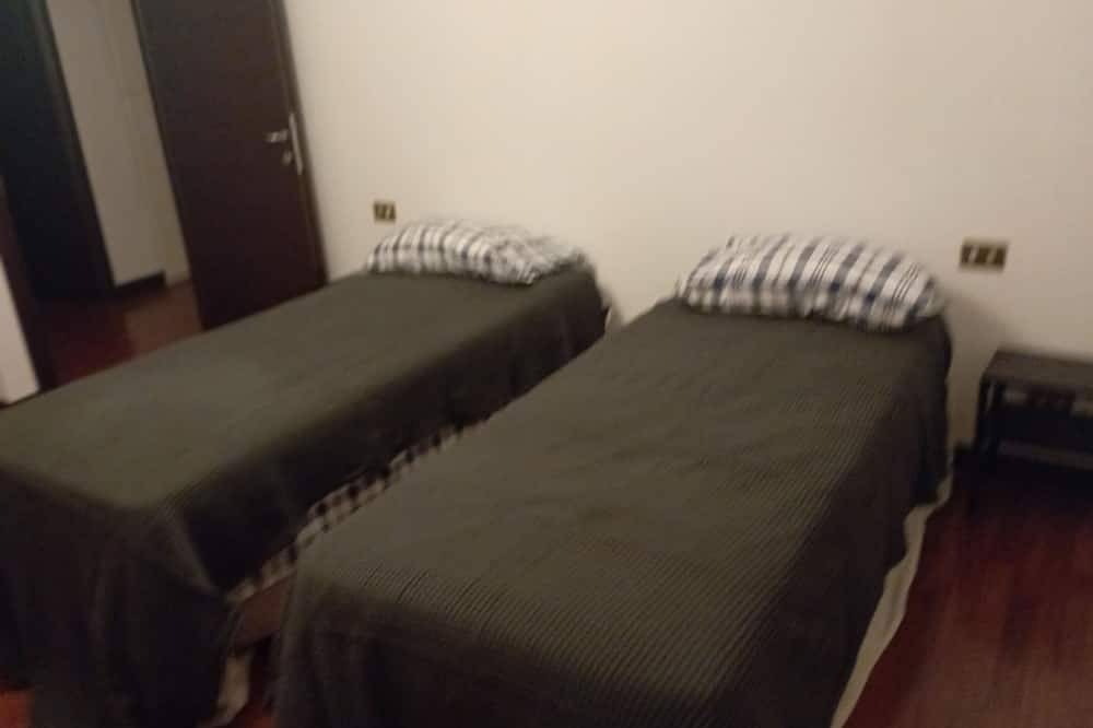 Entire apartment, The House of the Alley in Bresso, Milan Province