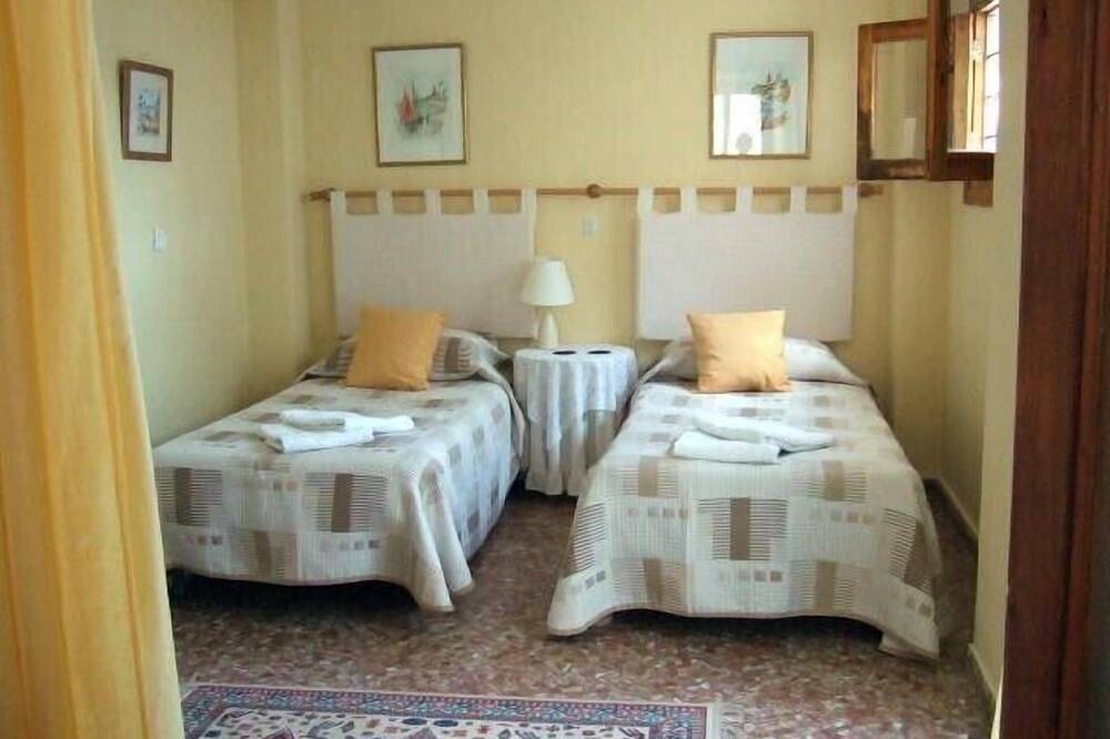 *****Casa Feliz ***** Outstanding private villa & pool with dazzling lake view in Iznájar, Sierras Subbéticas