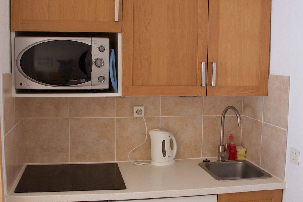 Ganze Wohnung, Le Pralin, Studio-Apartment für 4 Personen, in perfekter Lage bei Aufzügen und Geschäften in Méribel-Mottaret, Les Allues