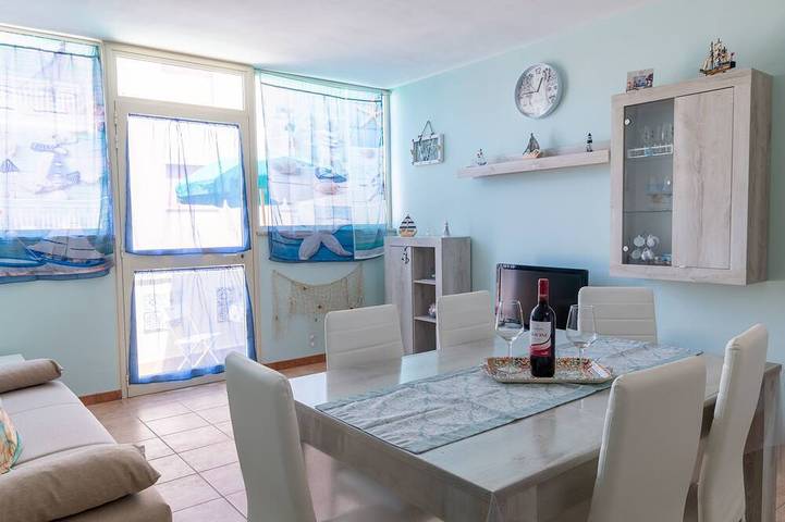 Holiday apartment for 6 people, with terrace, with pets - 1