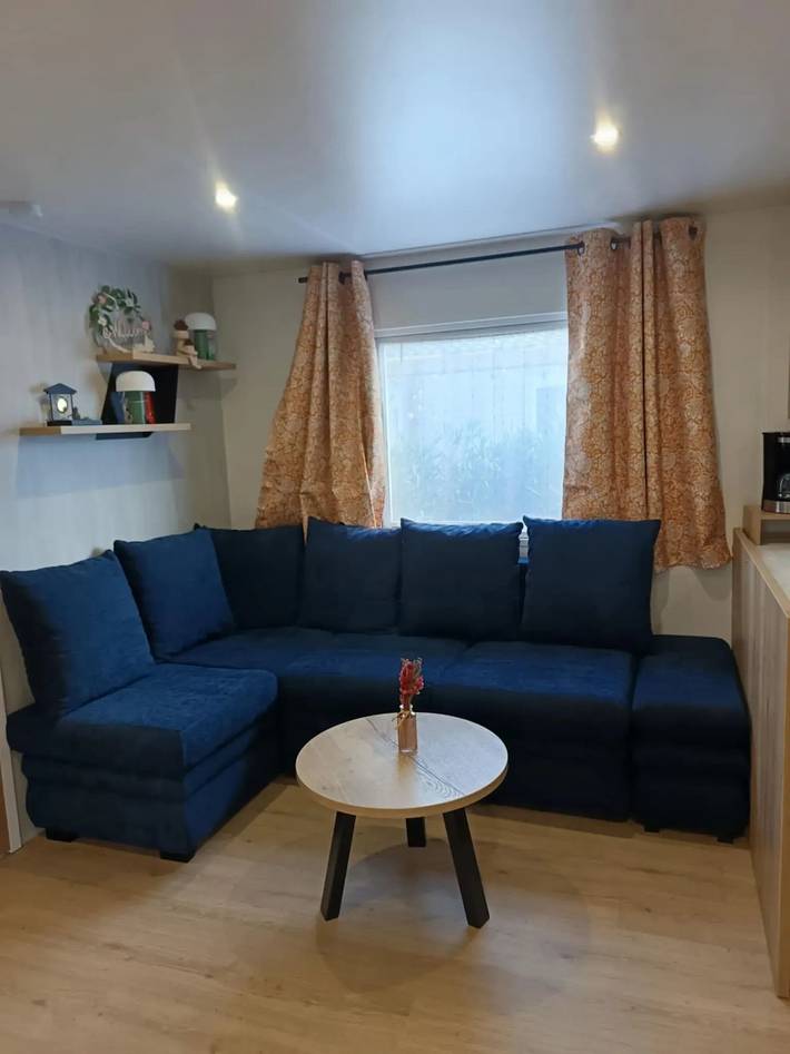 Location de vacances pour 8 personnes, avec terrasse ainsi que vue sur le lac et piscine à Canet-en-Roussillon - 3