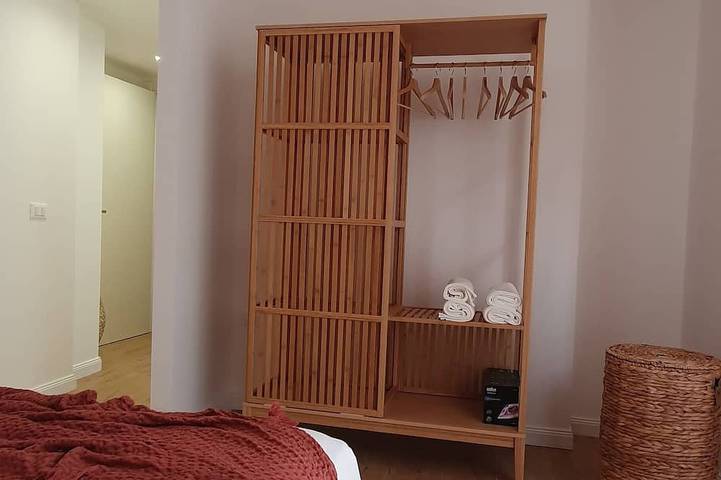 Ganze Wohnung, Casa Tucano Suite Apartment 150 mt to the beach  40 min on car to skying resort! in Francavilla al Mare, Chieti Provinz
