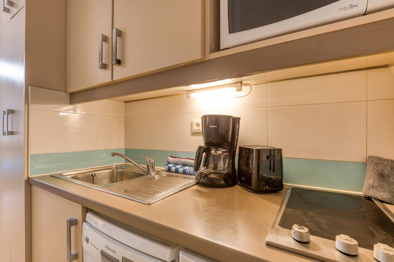 Studio entier, Studio avec terrasse sur la plage à La Grande Motte in La Grande-Motte, Côte d'Améthyste