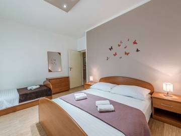 Vakantieappartement voor 10 Personen in Sukošan, Zadar, Afbeelding 4