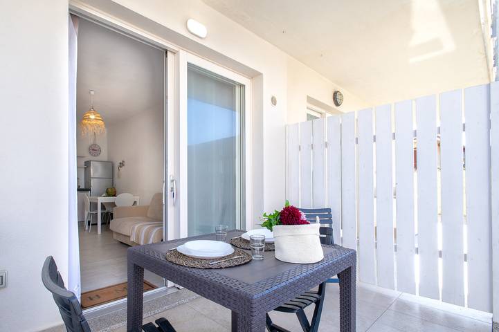 Gîte pour 4 personnes, avec jardin, animaux acceptés à Isola Rossa - 2