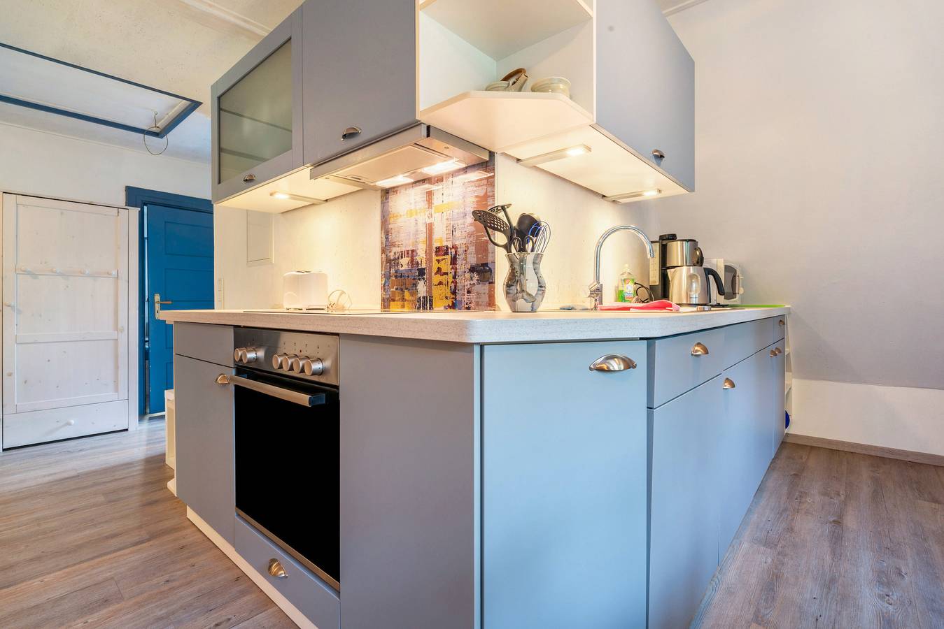 Ganze Wohnung, Apartment 'Alte Polizeistelle Ferienwohnung 1' mit Gemeinschaftsgarten und Wlan in Tammensiel, Pellworm