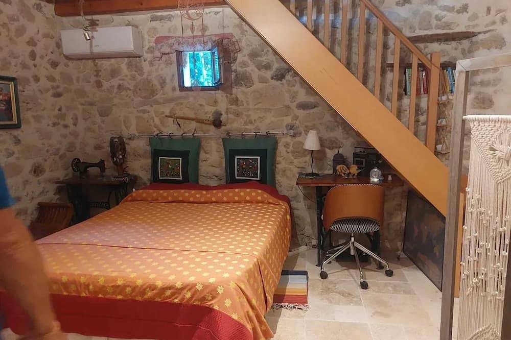 Entire apartment, Homerez - Comfortable Apartment in Roujan of 50 m² in Roujan, Béziers region
