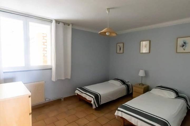 Gîte pour 4 personnes, avec terrasse, animaux acceptés dans Port de Sanary sur Mer - 4