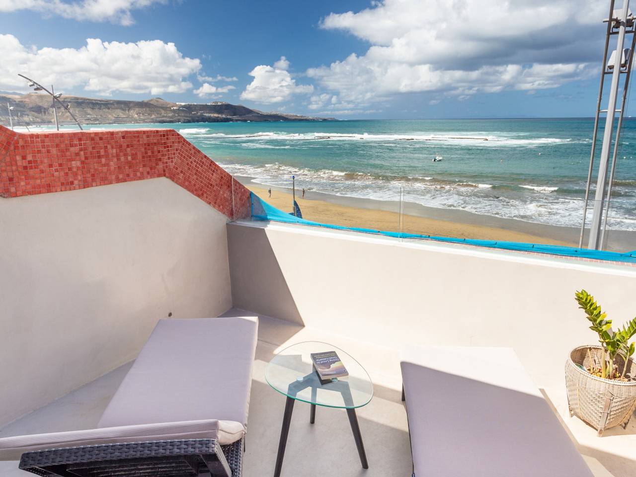 Apartment with Terrace, Sea View, 2 Bedrooms, 4 People in Las Palmas de Gran Canaria Centre, Las Palmas