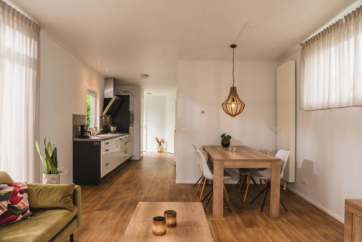 Vakantiepark Hölte — Luxury lodge mit privater Sauna | 6 Personen in Rijssen, Sallandse Heuvelrug