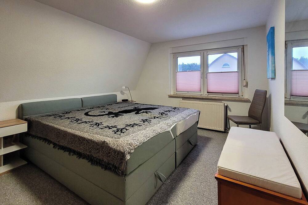 Ganze Wohnung, Ruhig gelegene Ferienwohnung in idyllischer Umgebung - Entspannung garantiert in Groß Lindow, Region Oder - Spree