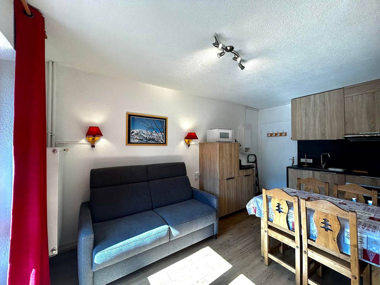 Appartement entier, Appartement économique 4 pers aux Menuires, 2 pièces, balcon, casier à skis in Les Menuires, Saint-Martin-de-Belleville