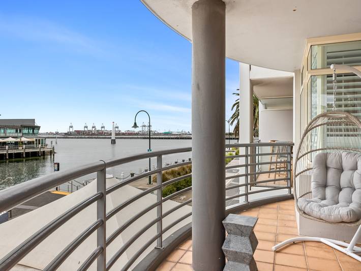 Holiday rental for 6 people, with balcony/terrace, child-friendly in Melbourne