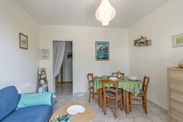 Gîte pour 4 Personnes dans Vanxains, Périgord Vert, Photo 3