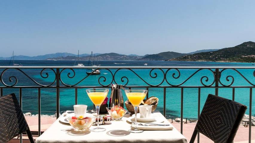 Hôtel pour 3 personnes, avec vue et balcon