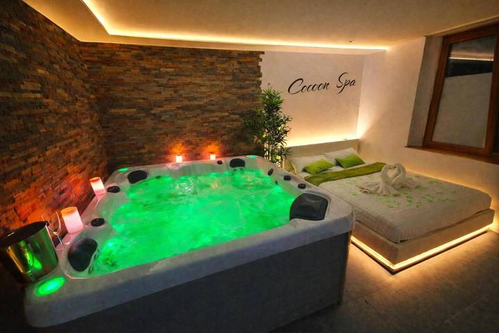 Appartement de vacances pour 4 personnes, avec jacuzzi et jardin