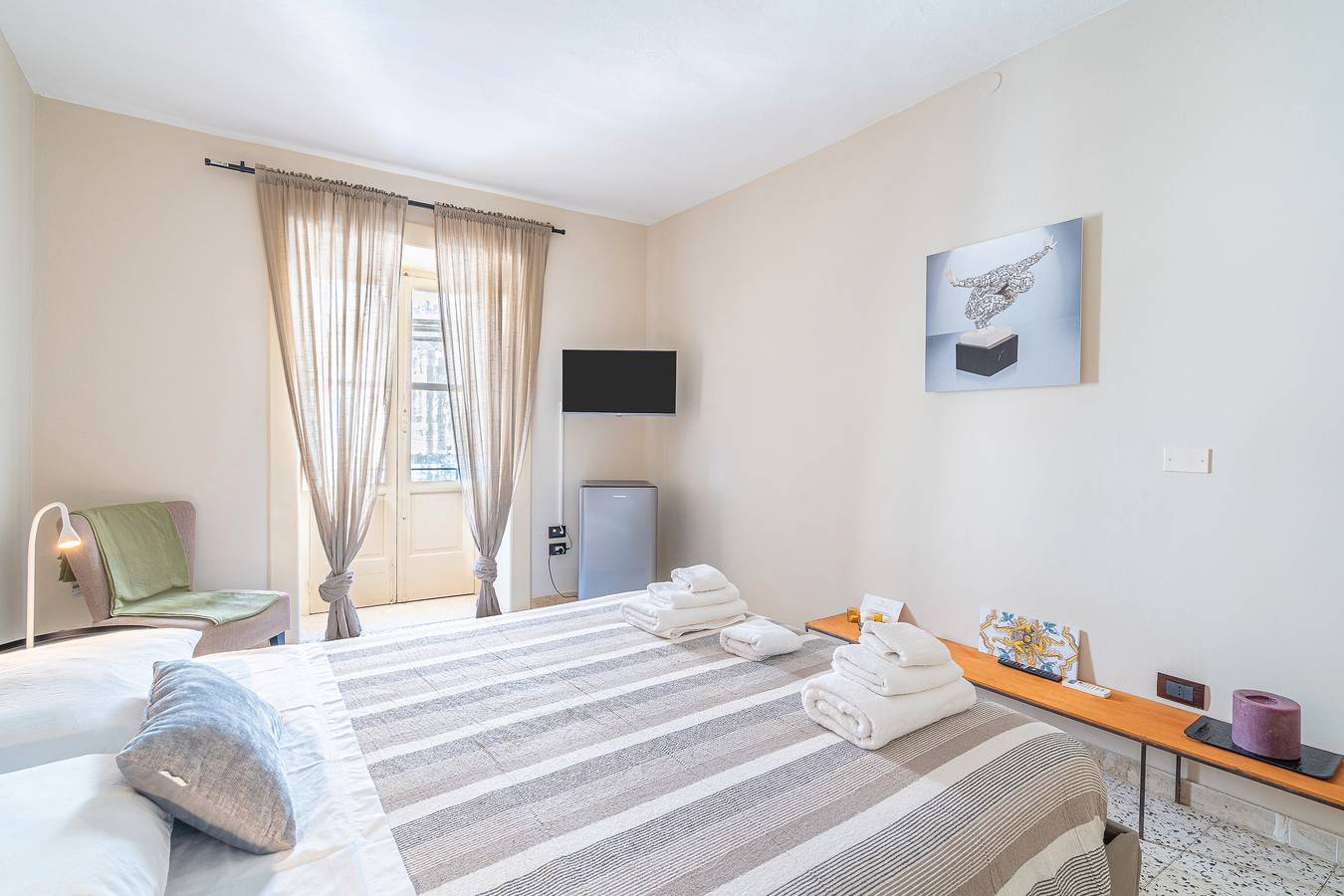 Appartamento intero, Appartamento 'King Deluxe' con Wi-Fi e aria condizionata in Siracusa, Siracusa e dintorni