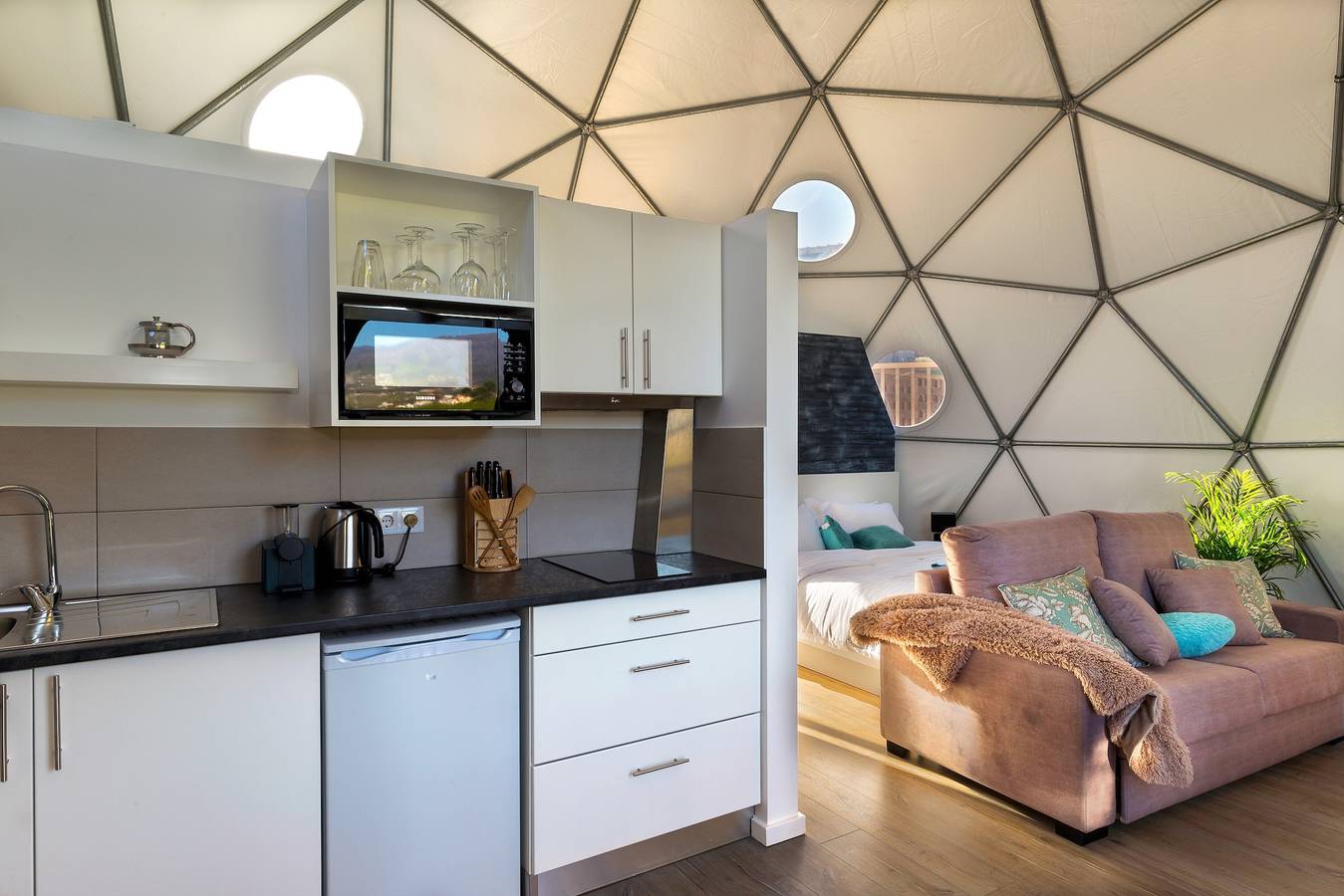 Soul Glamping – Éco-retreat de luxe avec jacuzzi privatif à Madère in Île de Madère