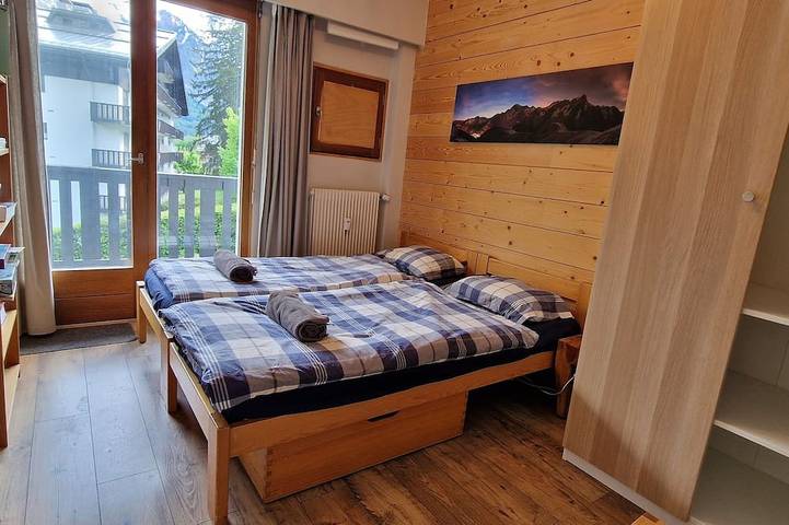 Ganze Wohnung, Tolle zentrale Lage neben Skiliften und Wald, geräumige renovierte Wohnung in Brevent-Flegere, Chamonix