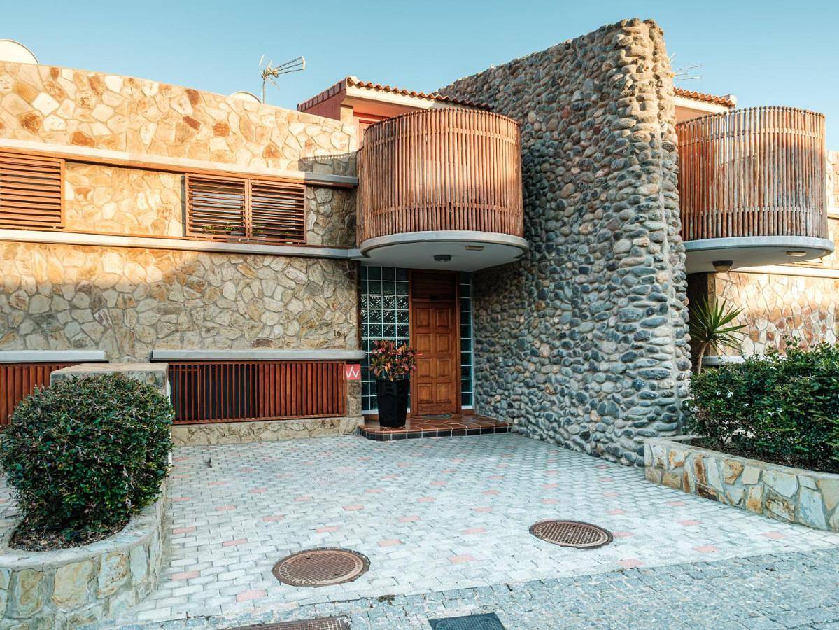 Three-Bedroom Villa in Pueblo de Tauro, Mogán