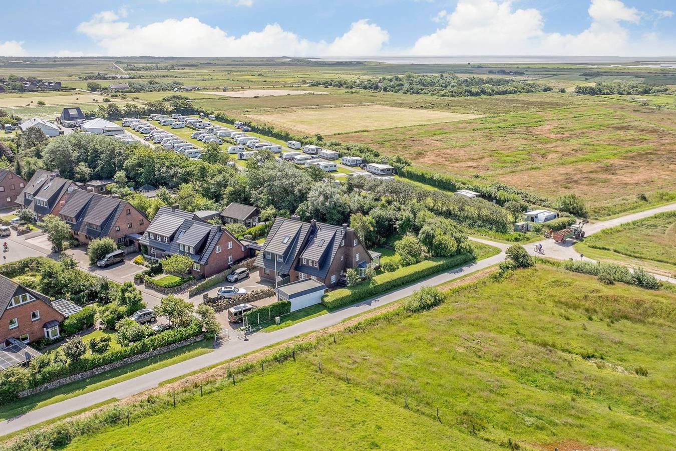 Stillvolles Ferienhaus für 5 Pers. in traumhafter Lage an den Tinnumer Wiesen in Tinnum, Sylt (Gemeinde)