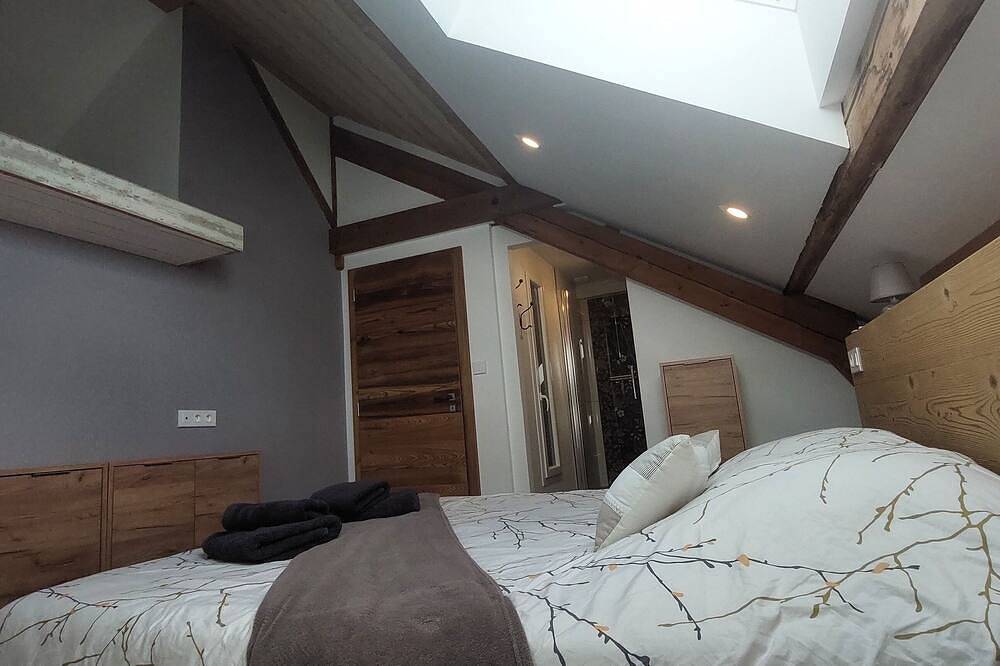 Appartement entier, Grand duplex 130m² • 4 chambres • Terrasse & parking au centre de la Bresse in La Bresse, Parc naturel régional des Ballons des Vosges