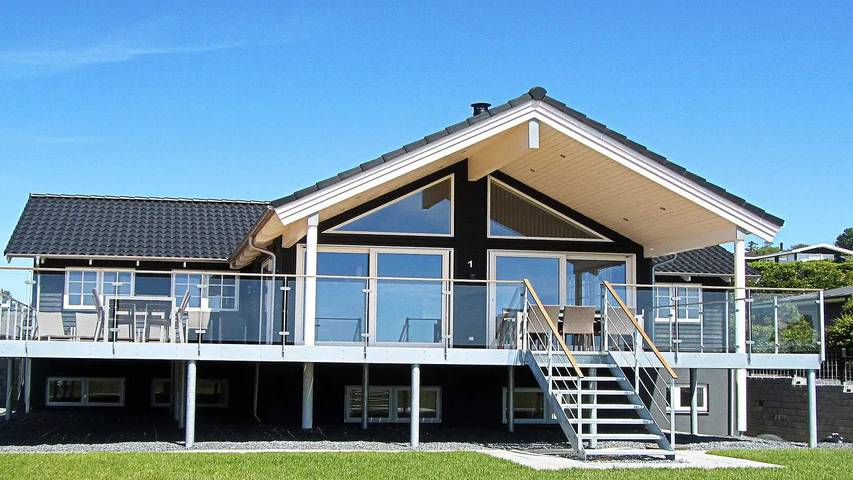 Ferienhaus für 25 Personen, mit Sauna und Garten sowie Whirlpool und Pool in Egsmark Strand