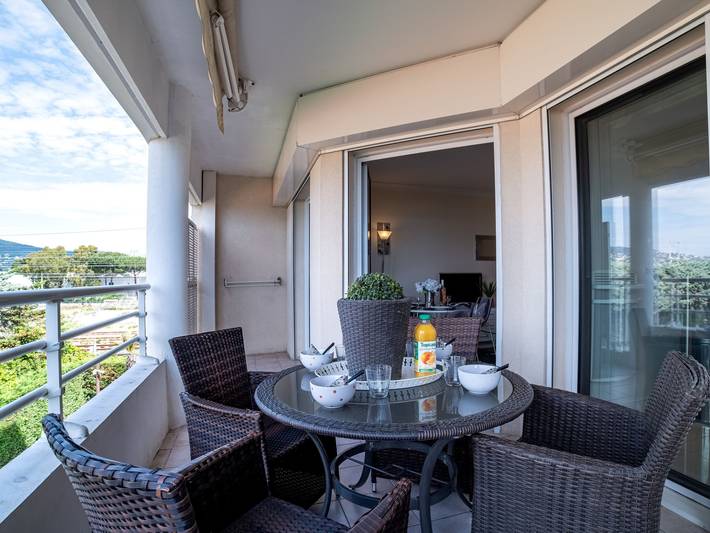 Ferienwohnung für 4 Personen, mit Terrasse und Kinderpool in Cannes - 3
