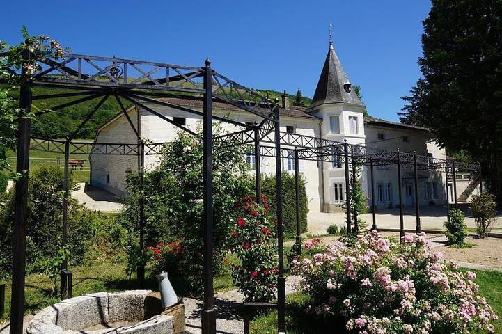 Gîte pour 10 personnes, avec jardin