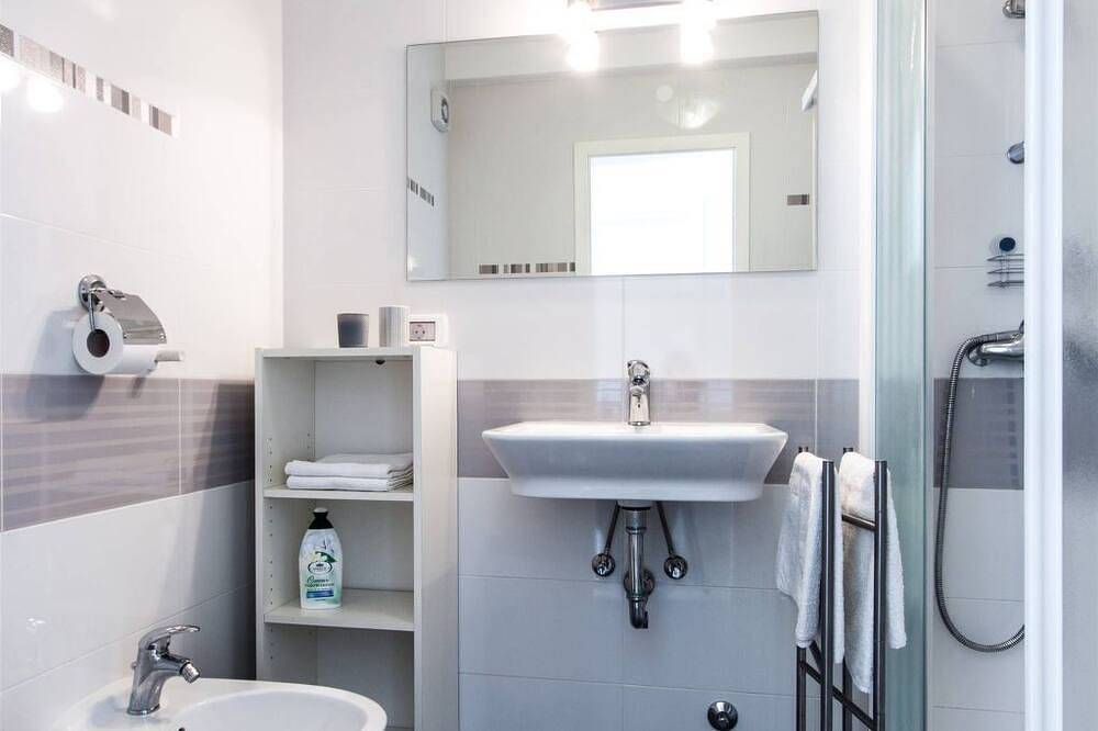 Ganze Wohnung, Wohnung in Monterol mit Garten und Terrasse in Umag, Umag und Umgebung